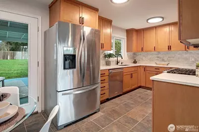 3708 NE 22nd Street, Renton, WA 98056 - Photo 8