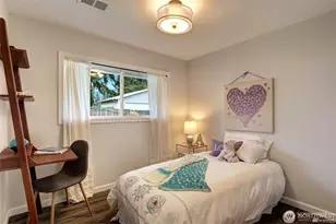 3708 NE 22nd St, Renton, WA 98056 - Photo 14