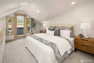 916 N 73rd St, Seattle, WA 98103 - Photo 18