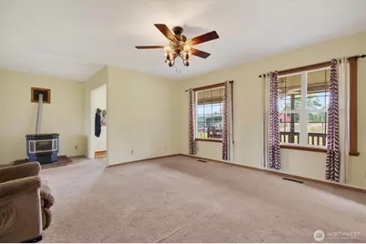 95 W Birnie Slough Road, Cathlamet, WA 98612 - Photo 4