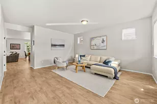 11264 Borgen Loop, Gig Harbor, WA 98332 - Photo 2