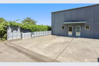 2651 22nd Avenue W #A, Seattle, WA 98199 - Photo 2