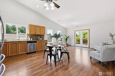 21030 25th Drive SE, Bothell, WA 98021 - Photo 8