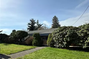 609 Shattuck Ave S, Renton, WA 98057 - Photo 14