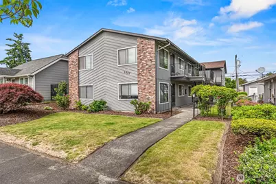 1521 9th Avenue, Longview, WA 98632 - Photo 1