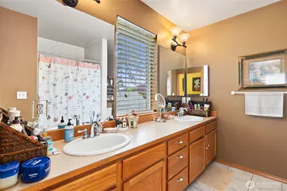 409 Kensington Avenue NW, Orting, WA 98360 - Photo 30