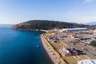 2215 Skyline Way, Anacortes, WA 88221 - Photo 6