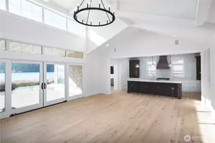 2215 Skyline Way, Anacortes, WA 88221 - Photo 10