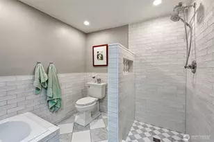 520 NE 82nd St, Seattle, WA 98115 - Photo 28
