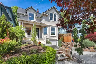 520 NE 82nd St, Seattle, WA 98115 - Photo 2