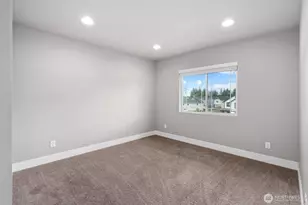 18774 Edmunds Ct E, Bonney Lake, WA 98391 - Photo 28