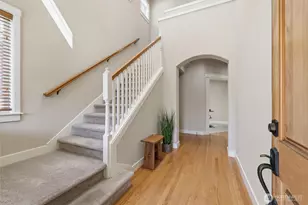 8642 NE 123rd Pl, Kirkland, WA 98034 - Photo 2