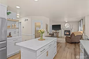 15204 197th St E, Orting, WA 98360 - Photo 14