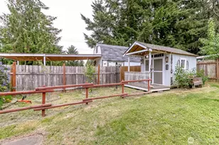 12111 213th Ave Ct E, Bonney Lake, WA 98391 - Photo 36