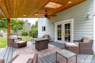12111 213th Ave Ct E, Bonney Lake, WA 98391 - Photo 32