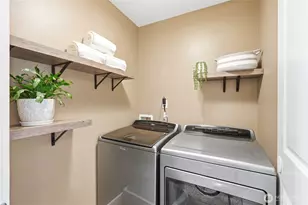 2773 NE Magnolia St, Issaquah, WA 98029 - Photo 30