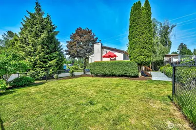 2207 180th Place SE, Bothell, WA 98012 - Photo 18