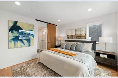 4122 Burke Avenue N, Seattle, WA 98103 - Photo 16