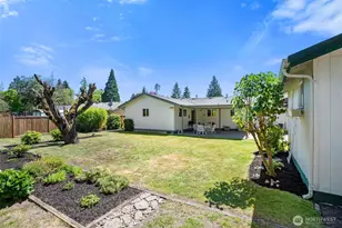 1005 20th St SE, Auburn, WA 98002 - Photo 8