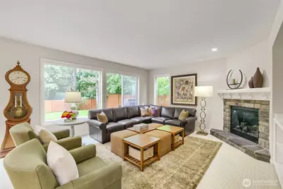 916 275th Place SE, Sammamish, WA 98075 - Photo 6