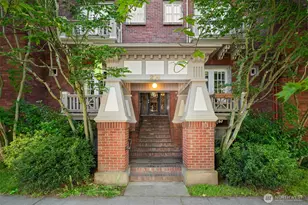 214 13th Ave E, Seattle, WA 98102 - Photo 2