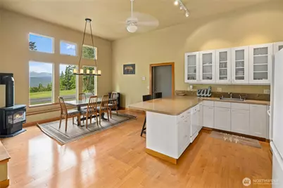 631 Thornton View Road, Cle Elum, WA 98922 - Photo 6