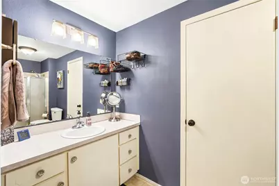 11714 SE 93rd Street, Newcastle, WA 98056 - Photo 14