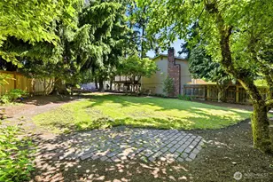11714 SE 93rd St, Newcastle, WA 98056 - Photo 28