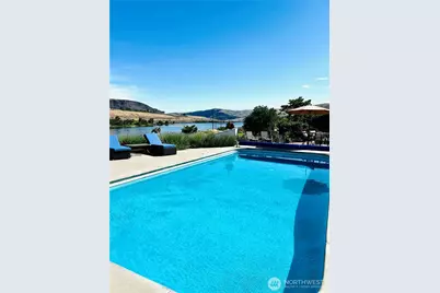 7667 Tarpiscan Road, Malaga, WA 98828 - Photo 2