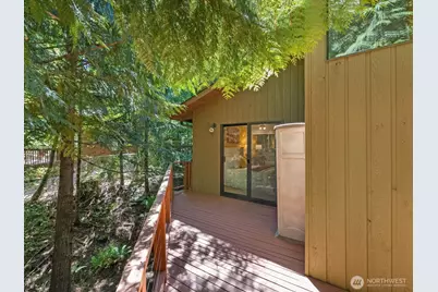 17116 Gravenstein Road, Bothell, WA 98012 - Photo 26