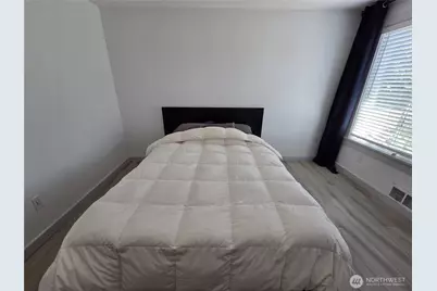 24616 45th Place S, Kent, WA 98032 - Photo 18