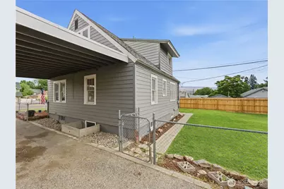 1335 Ninth Street, Wenatchee, WA 98801 - Photo 4