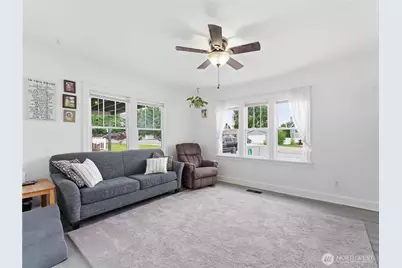 1335 Ninth Street, Wenatchee, WA 98801 - Photo 12