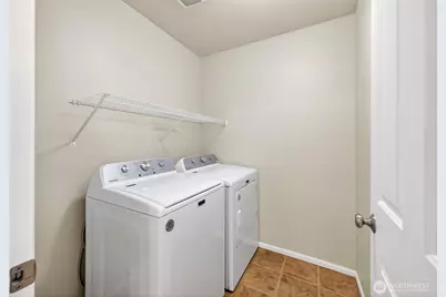 6434 Park Street E, Fife, WA 98424 - Photo 18