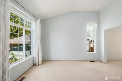 5010 Highland Drive SE, Auburn, WA 98092 - Photo 4