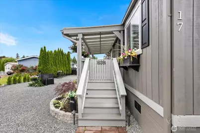 32501 NE 50th Street #17, Carnation, WA 98014 - Photo 4