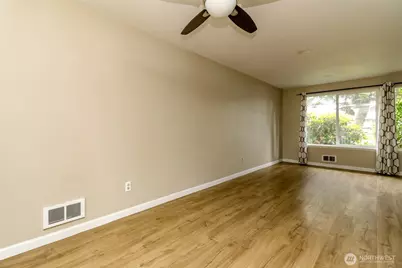 16904 18th Avenue E, Spanaway, WA 98387 - Photo 8