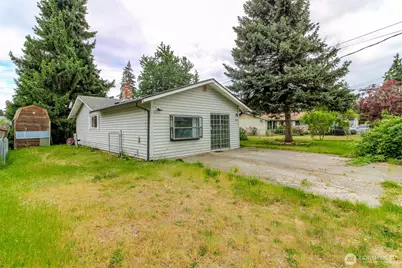 16904 18th Avenue E, Spanaway, WA 98387 - Photo 2