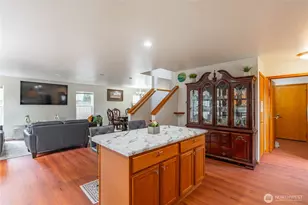 9316 Country Hollow Dr E, Puyallup, WA 98375 - Photo 16