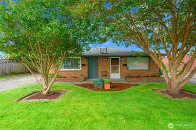 827 N 1st Street, Renton, WA 98057 - Photo 1