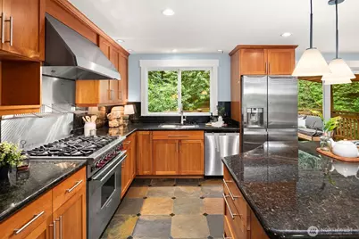 17536 NE 156th Street, Woodinville, WA 98072 - Photo 6
