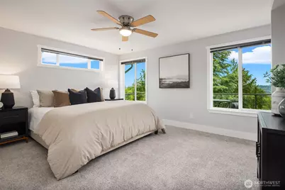 2907 Cedar Avenue S, Renton, WA 98055 - Photo 24