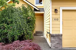 13801 283rd Ct NE, Duvall, WA 98019 - Photo 2