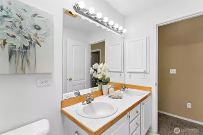 10030 Holly Drive #111, Everett, WA 98204 - Photo 16