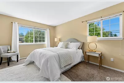 10030 Holly Drive #111, Everett, WA 98204 - Photo 12