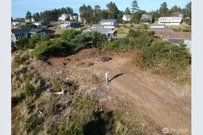 807 346th Place, Ocean Park, WA 98640 - Photo 4