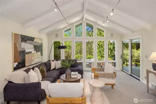 3409 Magnolia Blvd W, Seattle, WA 98199 - Photo 10