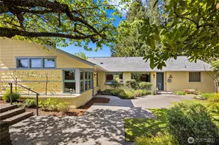 3409 Magnolia Blvd W, Seattle, WA 98199 - Photo 1