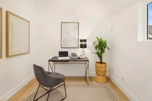 537 N 70th St, Seattle, WA 98103 - Photo 20