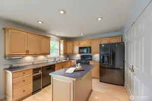 10332 27th Dr SE, Everett, WA 98208 - Photo 10